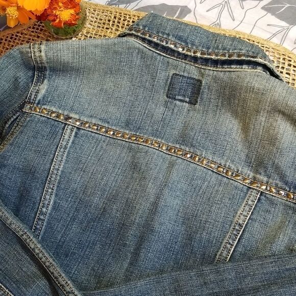 AMERICANāEAGLEāOUTFITTERSĀ StuddedāEmbellishedāBedazzledāDramaticāDenimāJacketāsm - Picture 5 of 9